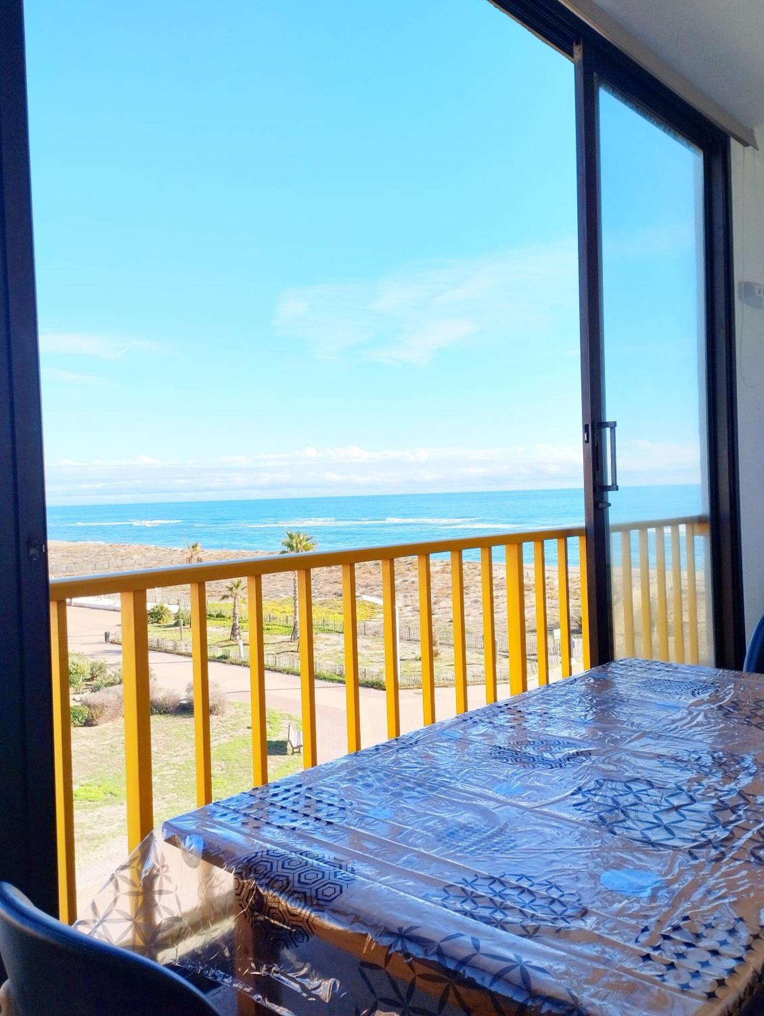 Appartement Vue Mer Le Barcares Bagian luar foto