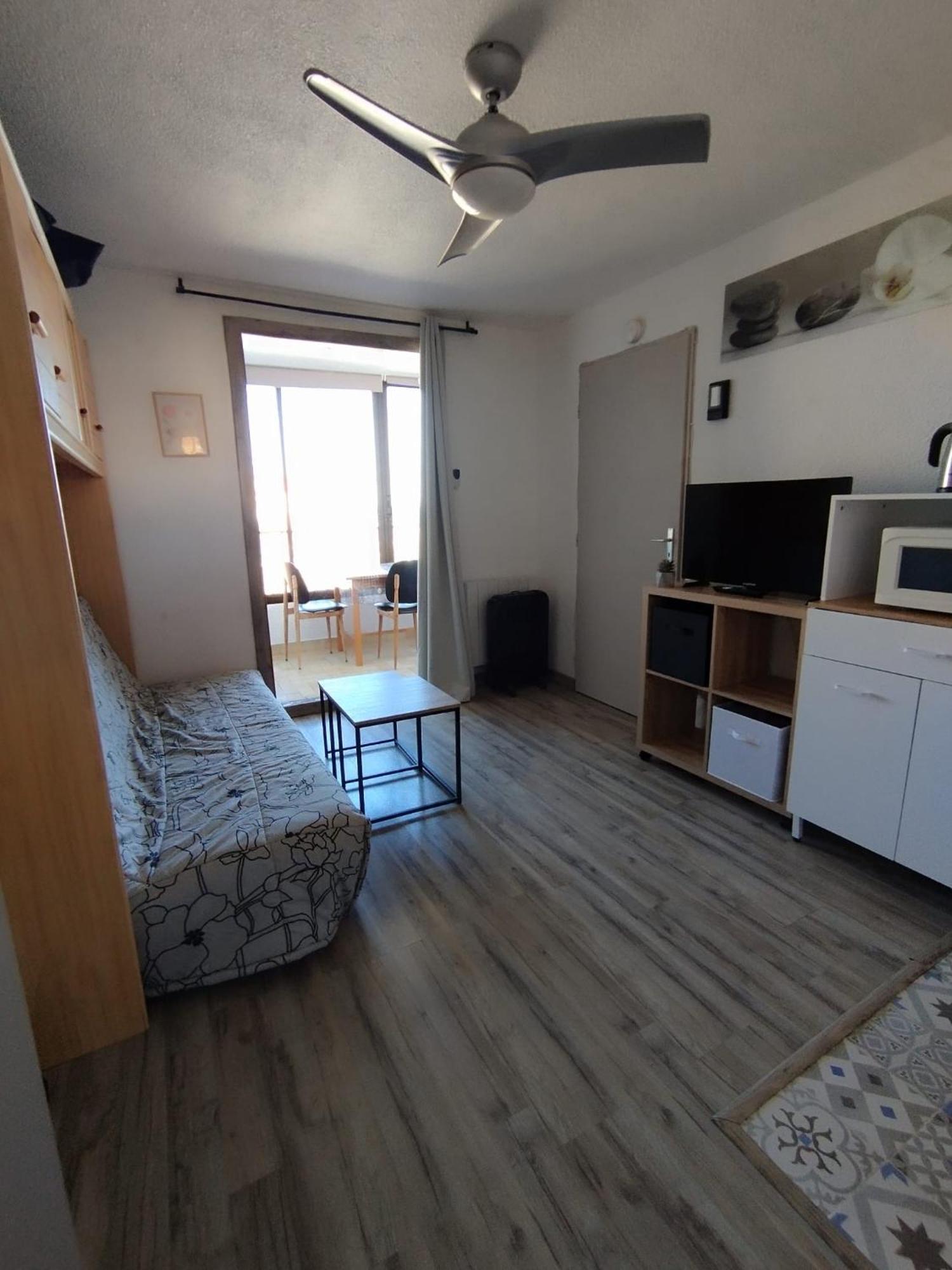 Appartement Vue Mer Le Barcares Bagian luar foto